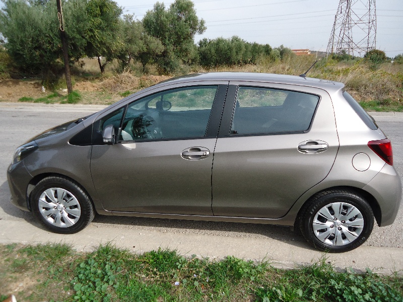 φανοποιϊα και βαφή toyota yaris 