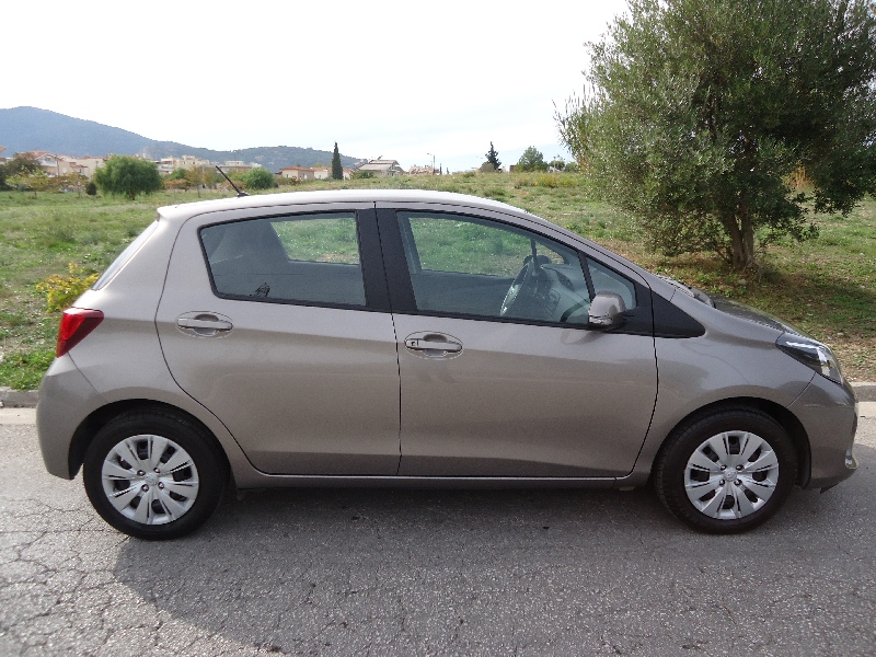 φανοποιϊα και βαφή toyota yaris 